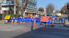 Engineers prepare emergency fix of burst water main