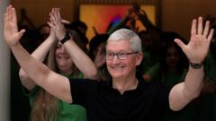Apple boosts India's factory hopes - but a US-China deal could derail plans