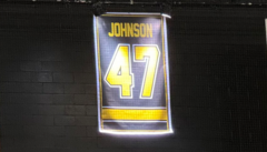 Club retires jersey after ice hockey star’s death