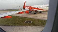 Did EasyJet Planes Just Clip Wings at Manchester Airport?