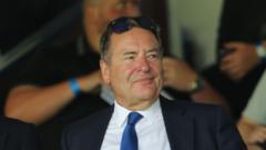Stelling resigns as Hartlepool president over takeover delay