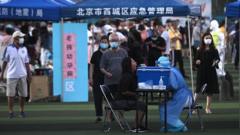 Тесты на коронавирус в Пекине