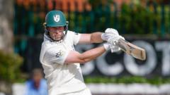 Brookes & Waite dig in as Worcs and Glos head for draw