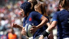 France cruise past Italy to remain unbeaten