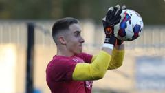 Fulham close in on Swansea keeper Benda