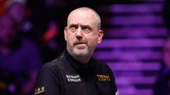 Williams out of UK Championship after Pang defeat