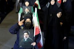 البيت الأبيض يطالب إيران بـ "تقبل الهزيمة"،  وعراقجي يرفض وصف "تبادل الرسائل" مع واشنطن على أنها "تفاوض"