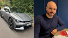 Dyn yn honni iddo golli £13,000 ar ôl cael ei dwyllo wrth brynu car