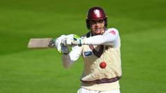 Banton signs Somerset contract extension