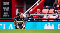 'Shouldn't be allowed' - Bompastor wants keeper rule change