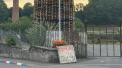 Replica of mosque on bonfire condemned as 'anti-Muslim hatred'