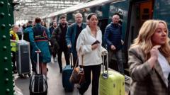 Glasgow Central returns to normal timetable after fire