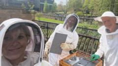 Glasgow buzzing about bees as new city trail is launched