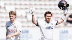 Durham start well after Higgins hundred for Middlesex