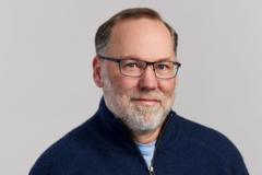 Scientist's off-grid hike interrupted by news of Nobel Prize win