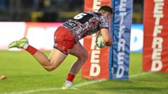 Cook try gives Leigh victory over Castleford