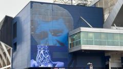 Work under way to replace Sir Bobby Robson image