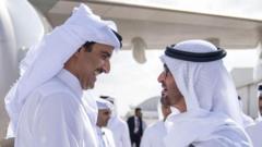 Katar Emiri Şeyh Tamim bin Hamad el Thani ve BAE Cumhurbaşkanı Muhammed bin Zayid el Nahyan
