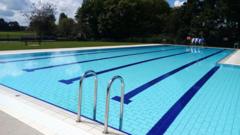 Frustration as outdoor pool stays closed despite record heat