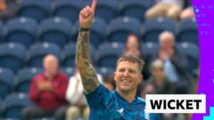 'Out for a duck!' - England make early breakthrough in second ODI