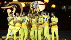சென்னை சூப்பர் கிங்ஸ், ஐபிஎல் டி20, குஜராத் டைட்டன்ஸ், தோனி
