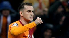 Man Utd let two-goal lead slip in classic match with Galatasaray