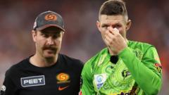 Bancroft broke nose and shoulder in BBL collision