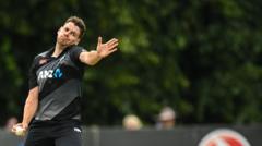 Notts sign New Zealand seamer Duffy for run in