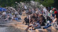 Dangerous heatwave to hit US ahead of holiday weekend