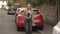 Should pavement parking be banned in Wales?