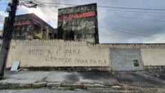 Grafite em muro: Justiça é para quem pode pagar por ela