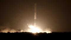 Lanzamiento de un cohete SpaceX Falcon 9 desde Florida en 2015