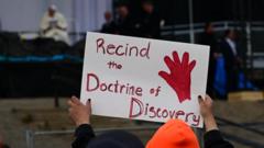Abarwanya "doctrine of discovery"