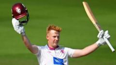 Rew and Leach maintain Somerset control against Durham