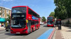 Mayor pledges support for bus drivers in heatwave
