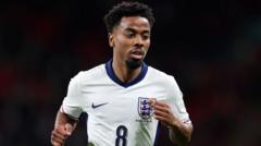 Marseille 'in talks' with England midfielder Gomes