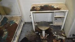 Filthy conditions within a jail cell