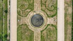 Parched grass reveals 'lost' 17th Century garden