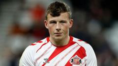 Goalkeeper Anthony Patterson is closing in on a switch from Sunderland to Championship side Wrexham.