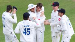 Sussex promoted to Division One after beating Gloucestershire