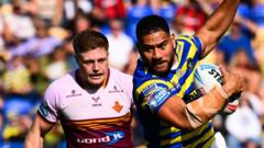 Warrington hang on to beat Giants in try-fest