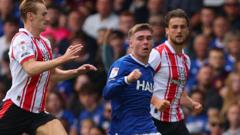 Davis impressed by Ipswich squad strength