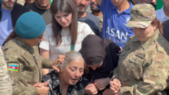 Bakıda şəhidlərin dəfni
