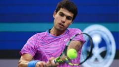 Alcaraz withdraws from Barcelona Open with injury