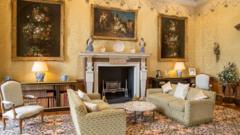 Castle may have inspired JFK's White House revamp