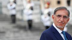 Senato Başkanı Ignazio La Russa'nın sabah bir anmaya katıldıktan sonra Prag'a gitmesi eleştiri konusu oldu