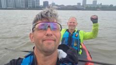 Duo kayak the length of the Thames after family death