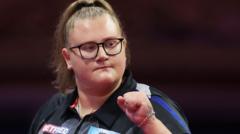 Littler-conqueror Greaves takes unbeaten Women's Series run to 65 matches