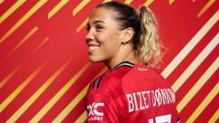 Playing football and being a mum - Man Utd's Bizet's 'two dreams'