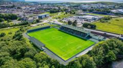 Sports stadium rebuild given go-ahead by council